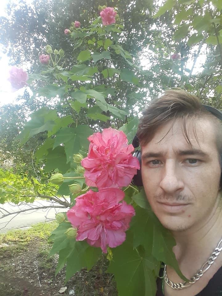 Donald Garrett's album, Mobile Uploads