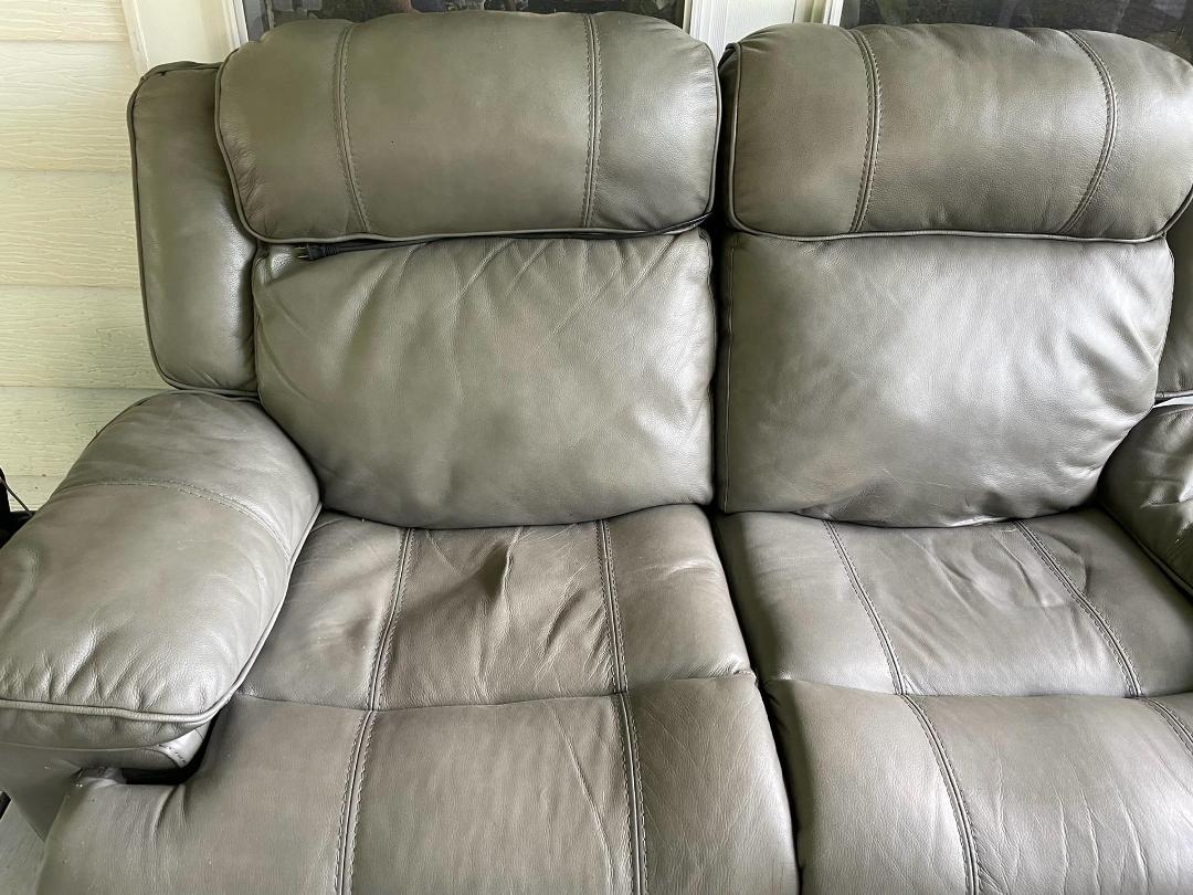 Recliner $200