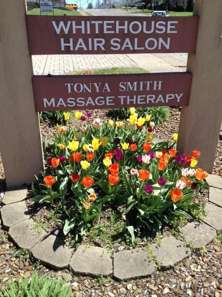 Each year the Oldenkamps send Derek Tulip bulbs and I get to plant them around the sign at the office, I think it's worth it !,