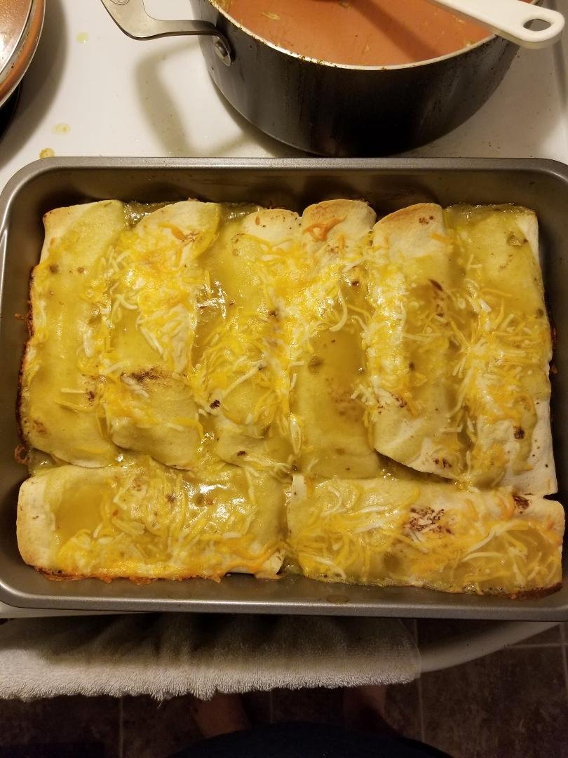 Dietary green chile enchiladas, with low carb tortillas. Its whats for dinner.