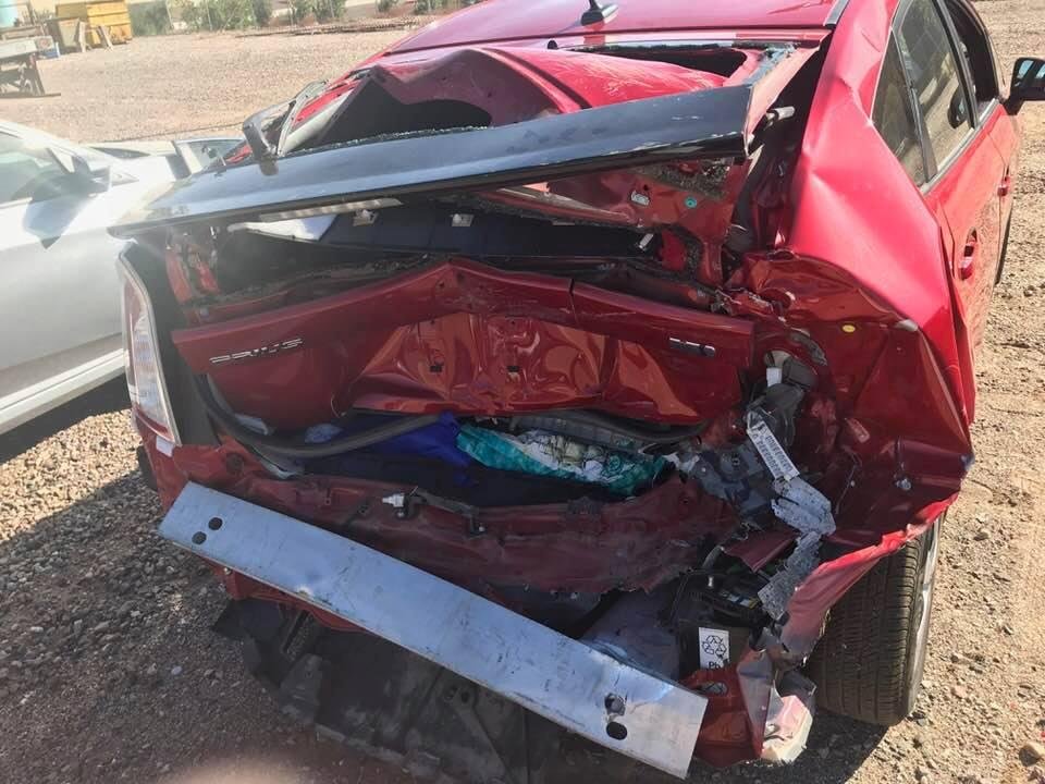 This what $12,000 of damage looks like.  A traumatic time on the 101.