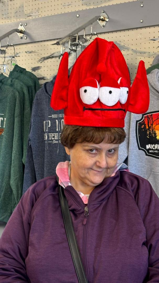 Guess she decides to play a more Crabby Role 🤣