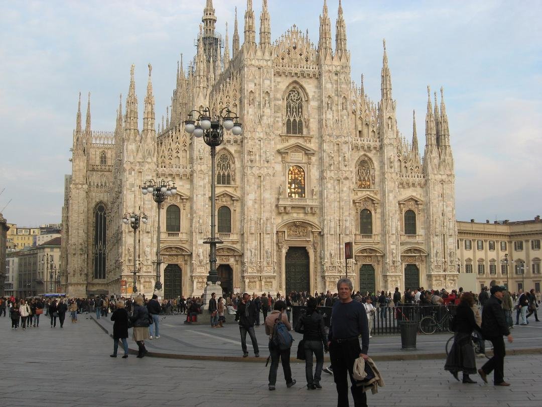 Milano Italy 10/10/10/