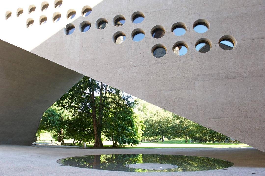 This new Christ and Gantenbein wing to the National Museum is brilliantly perforated with connections to the adjacent park. Amazing concrete work!