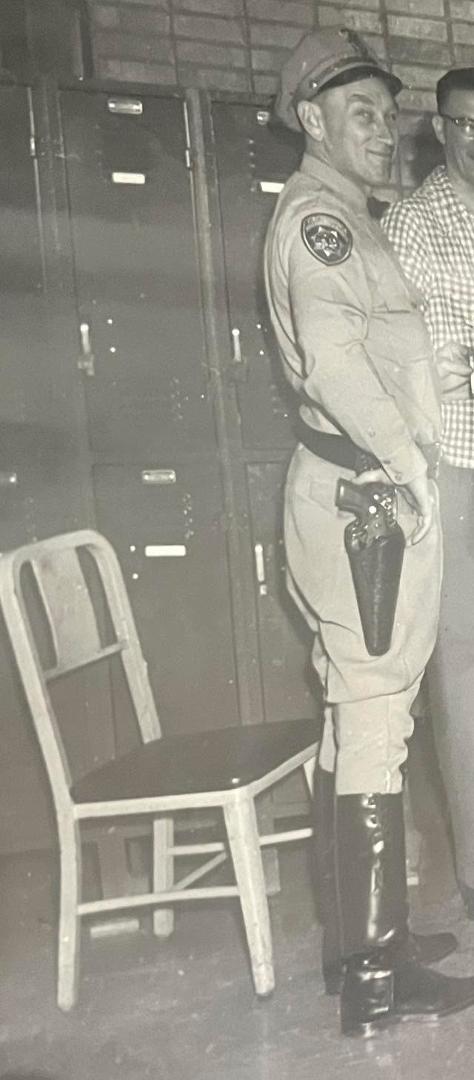 Happy Father’s Day my CHP daddy outa Compton 🇺🇸🙏😍gone too soon in 1970😥