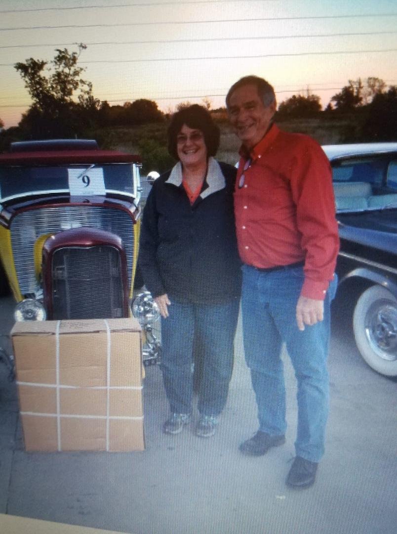 This picture was taken October 13th 2013 Ruth and I didn't start dating until January of 2017 Ruth and her husband Dave started coming to the car shows in 2007 seems like a short time ago but it's been 12 years she keeps me
