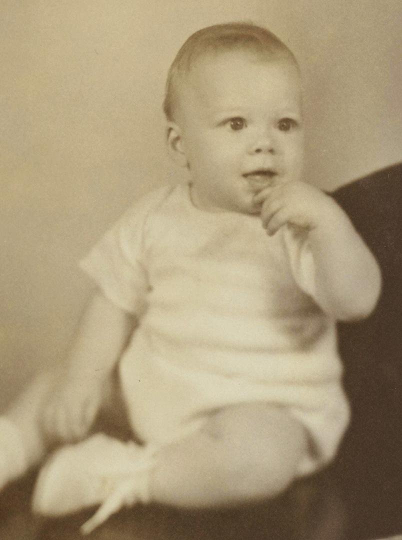 Sixty-two years ago today, I got the best Christmas present of a lifetime...my brother, Stan. I loved him from the minute he was brought home, and I will love him forever. I miss you little brother, as does your whole famil