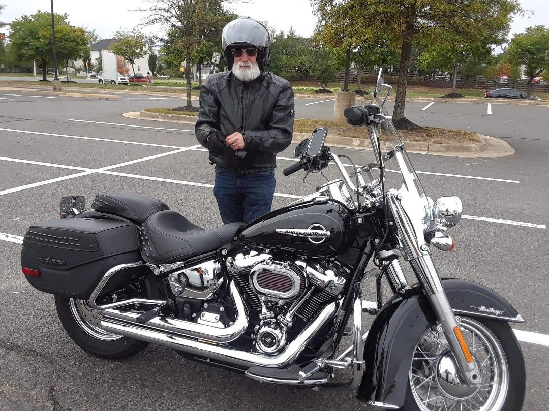 Does this helmet make me look fat?