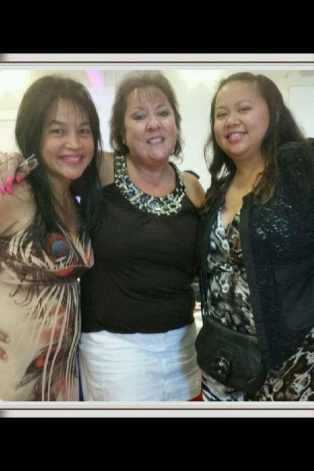 E, Nina Lomarda and Donna Cruz! Had fun with the girls! Where's my Natalie Lomarda Schaefer???