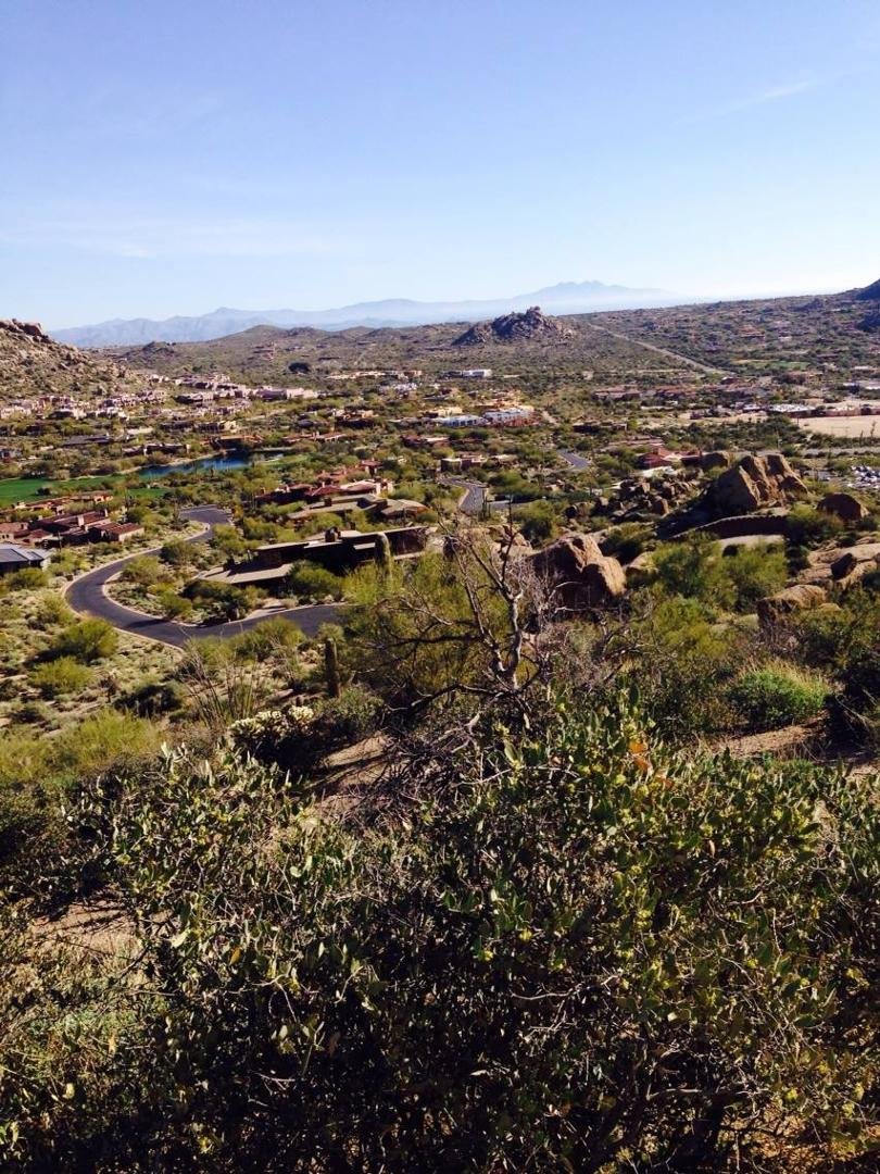 First hike of the season. We had 12 hikers at Pinnacle peak. The weather was beautiful. About 65 and sunny.