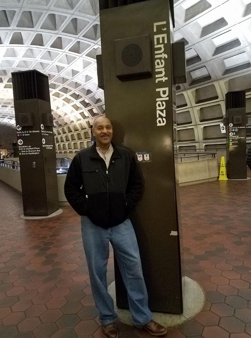 Waiting on the metro, scared!