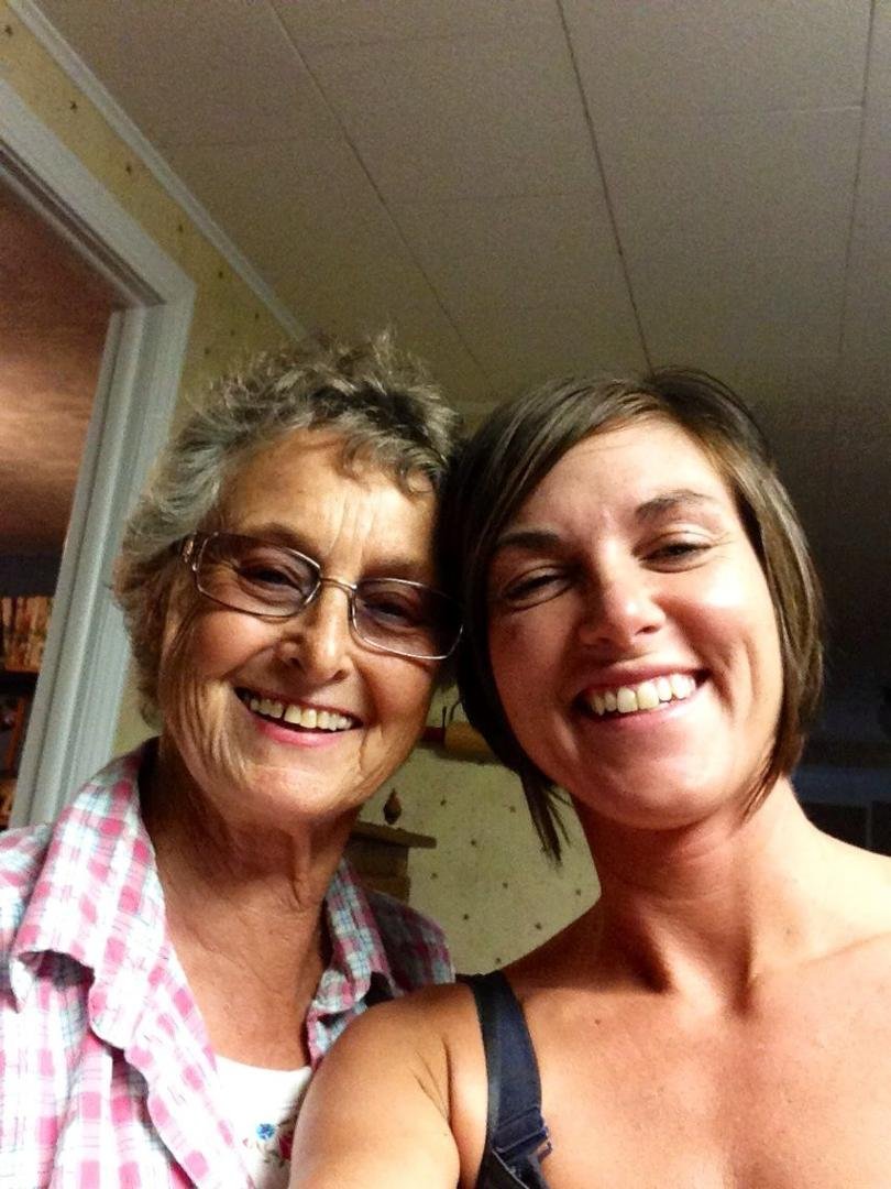 Beverly Harris' album, iOS Photos