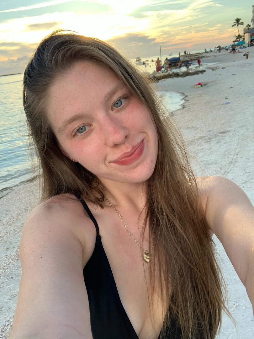I love this little gem right here proud of her In Clearwater Florida 2024🌹