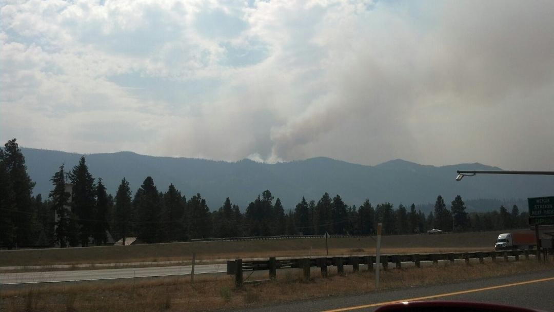 South cle   elum fire close to close to little naches