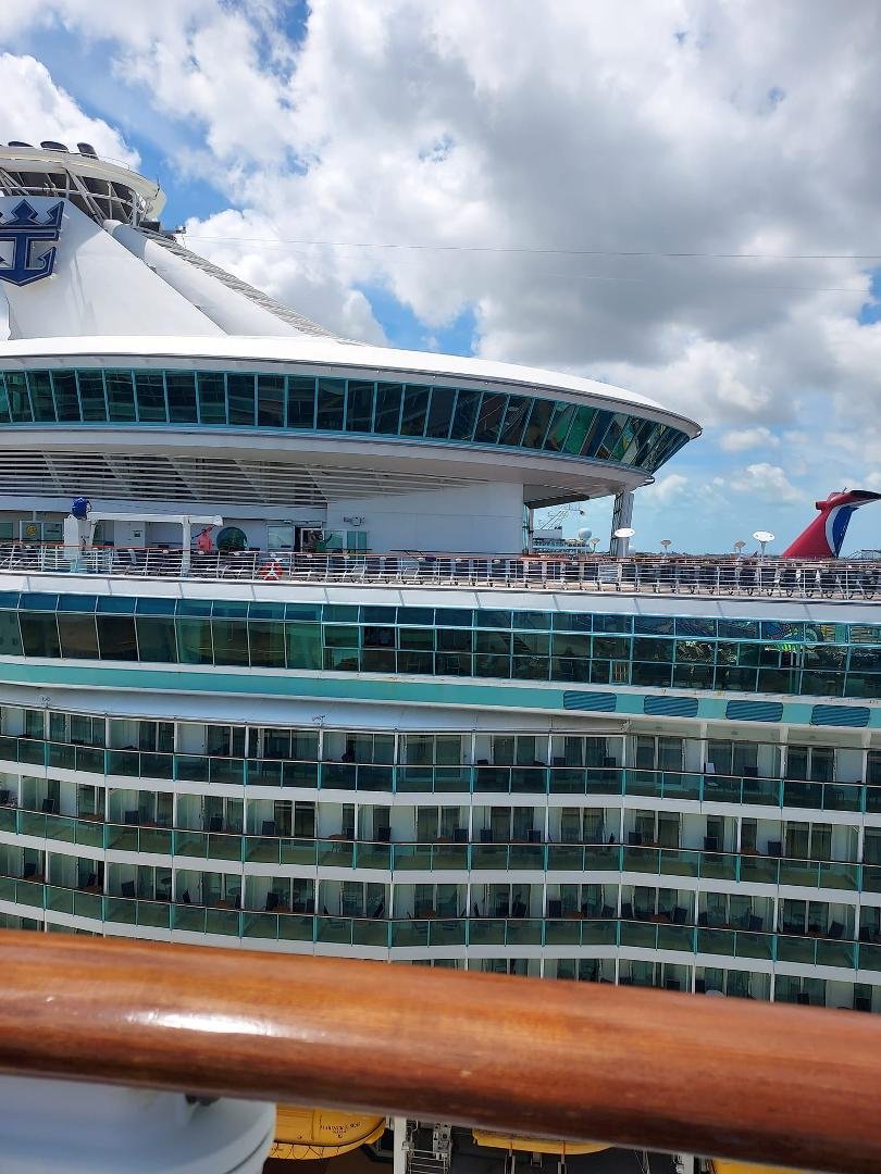 We were parked next to Mariner of the Seas in Nassau and Marc Walker Cruise Director came out to the pool deck to say hi
Thanks Marc