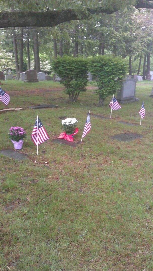 The family plot with Grandma and Grampa Sullivan 2013