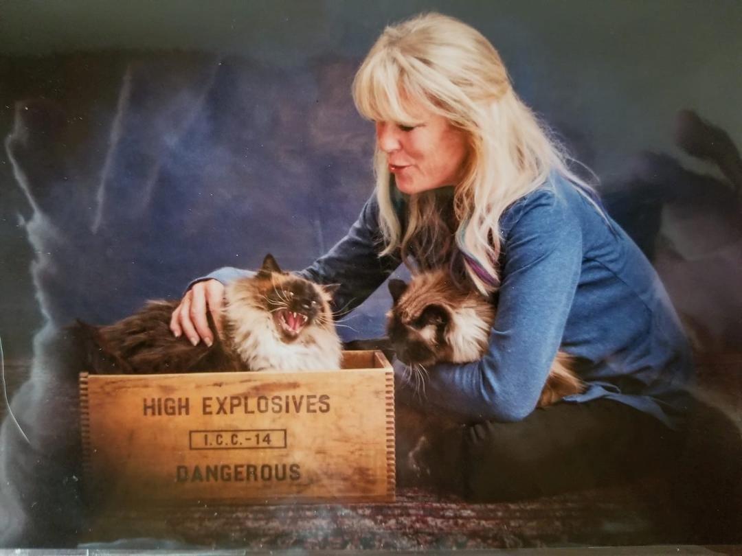 I tried to get a nice "family" pic for a tabletop book for the Oregon Humane Society and this is what I got.
