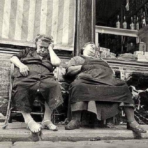 Niece, Just waiting for the birthday cake to cool, and we will be over for the festivities!!!!! Hope you have the best of birthdays today!!!!