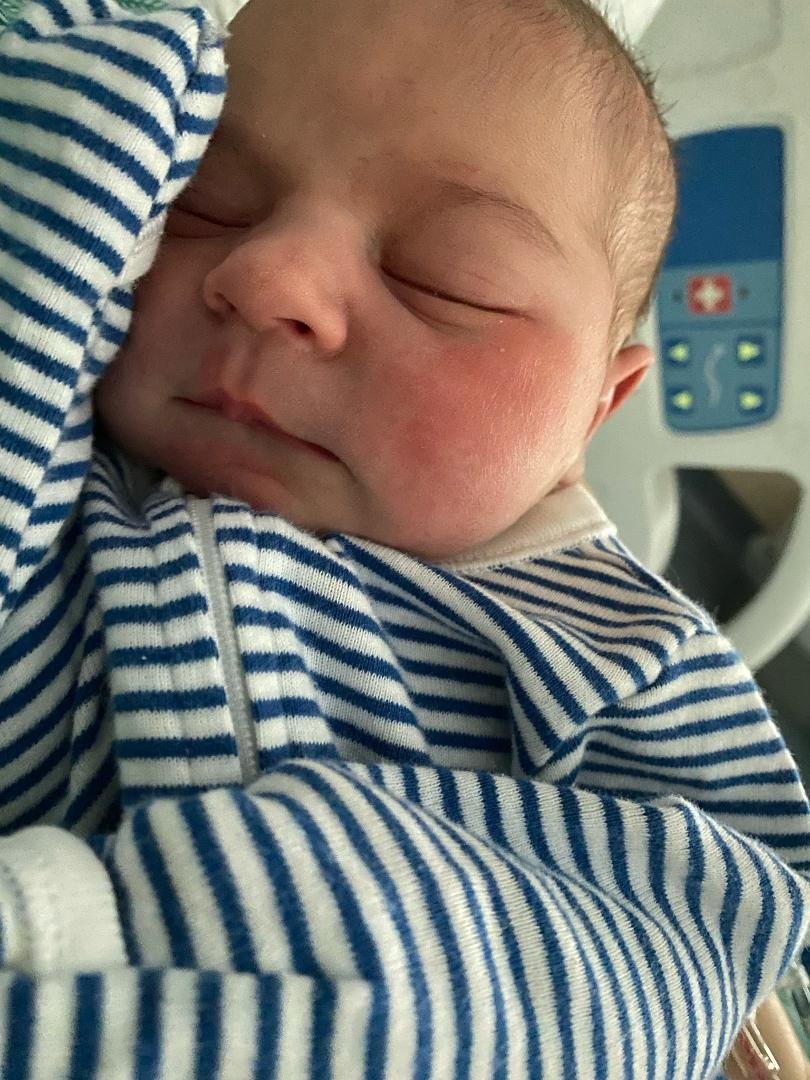 Proud to announce our first granddaughter Amelia Elizabeth arrived last night.  She, Sarah & Diego are all doing fine.