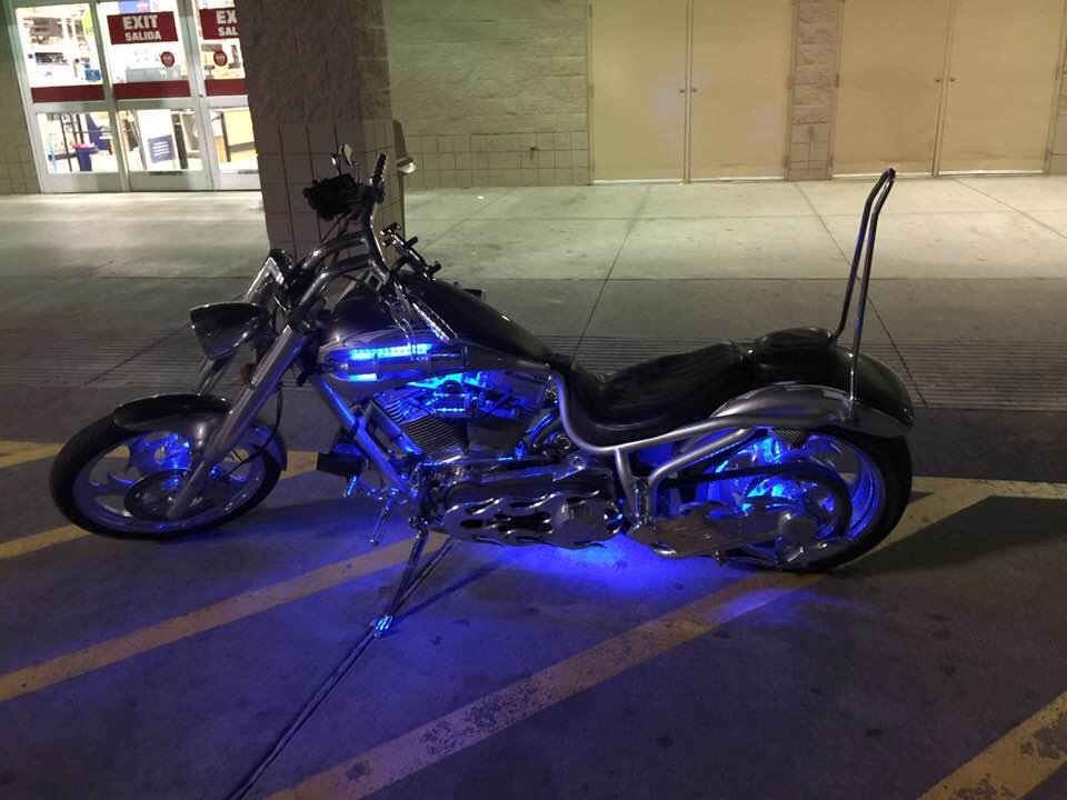 Full Custom.  Frame is oil tank. 113ci S&S