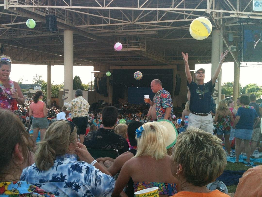 Chillin' at the Buffett Concert