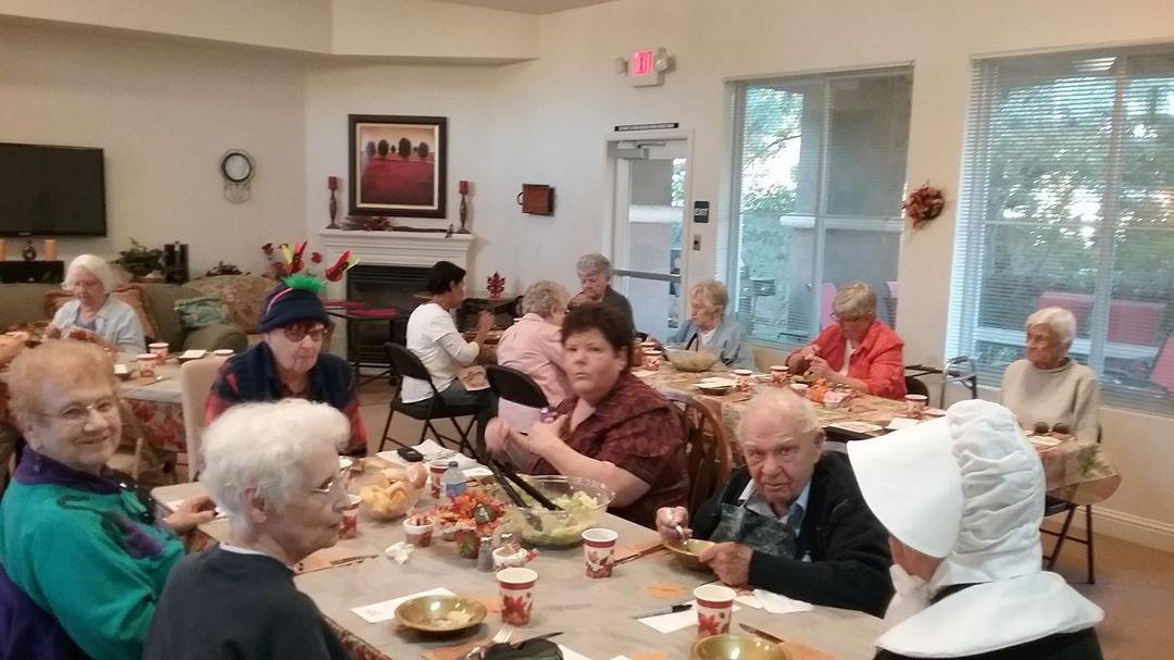 Party Arbor Faire Senior Apts 2017