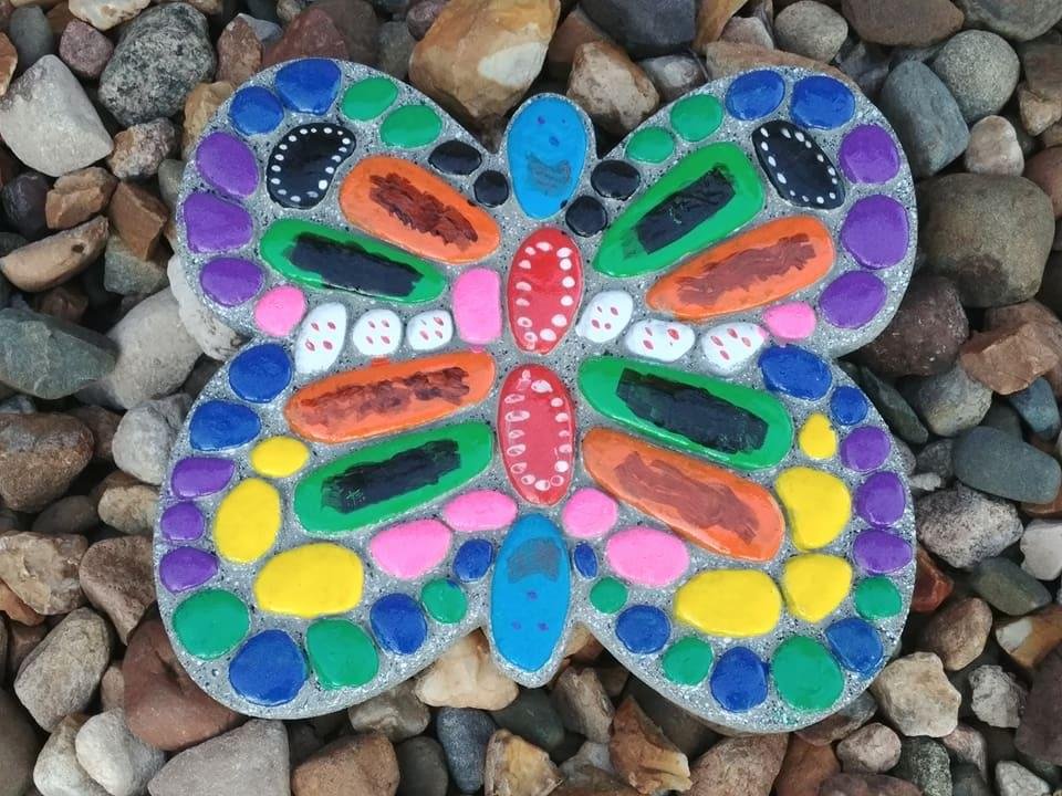 Nancy Salisbury's album, Mobile Uploads
