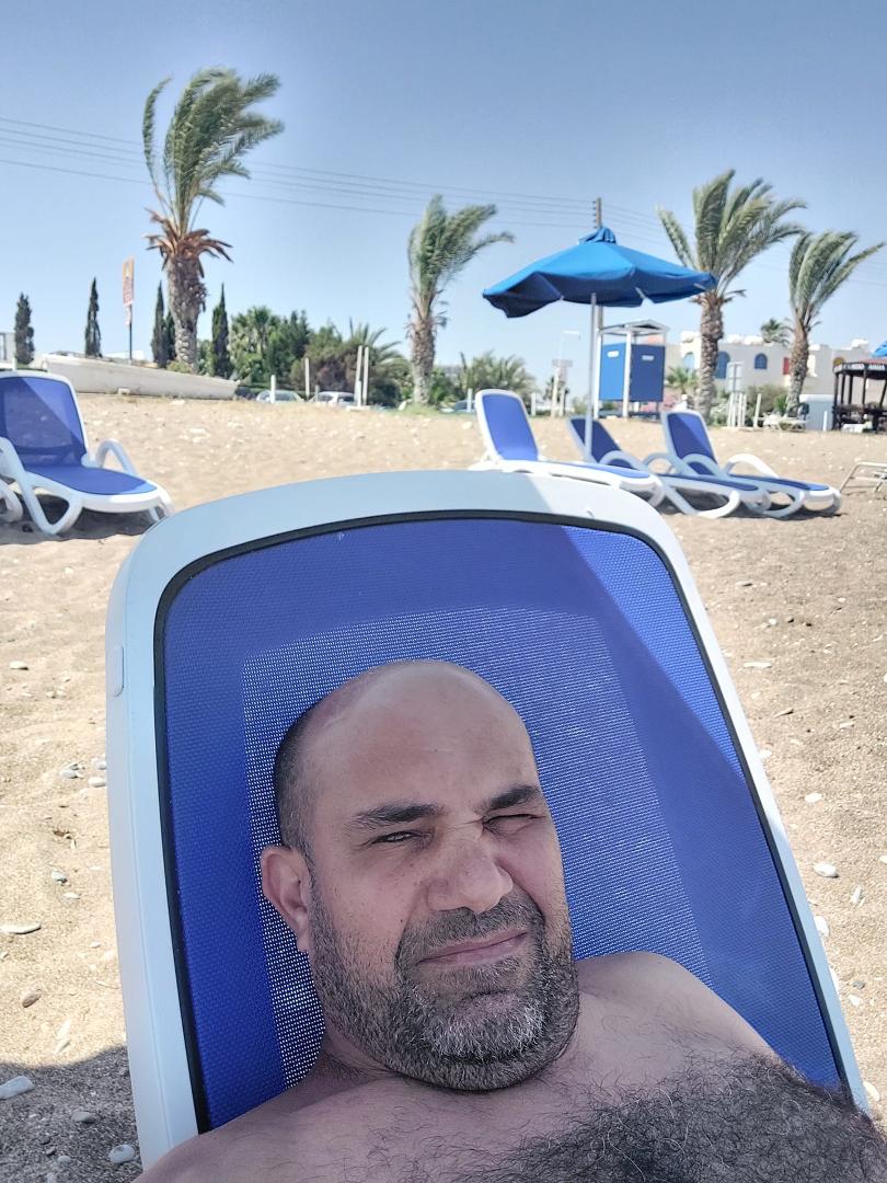 4 hous of offroading at akamas peninsula.,couple of hours at the beach.snd I thinking to my self where I'm gone go to stuff my belly with some good seafood and a few beers