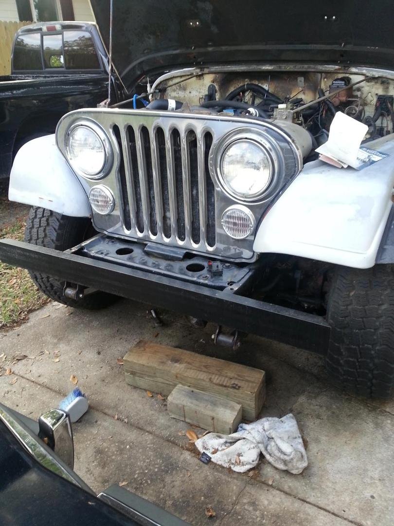 Gonna work on CJ for a bit this nice morning. Carb work.
Then off to Sam's for car show.