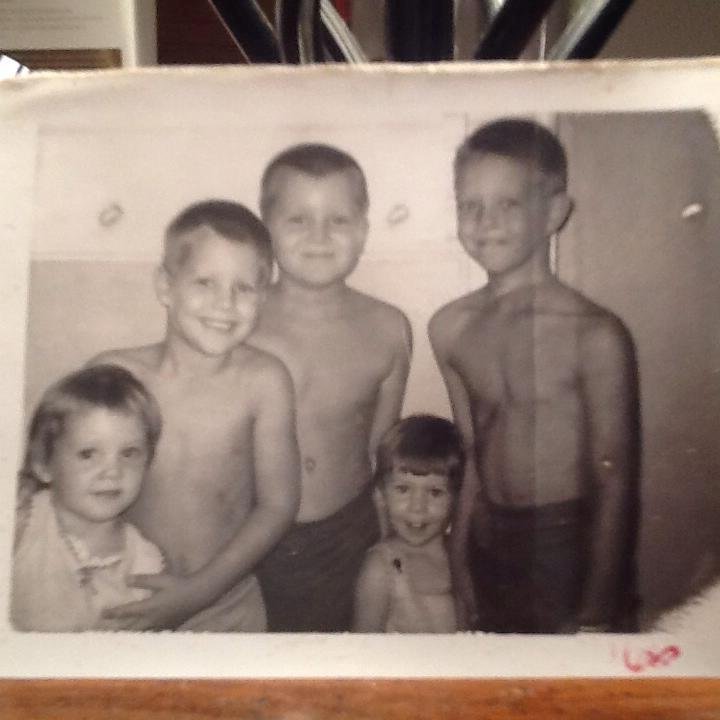 So it's National Sibling Day....an oldie but goodie with my siblings Jeff, Ken, Chick, (Kathleen) and Debbie.
