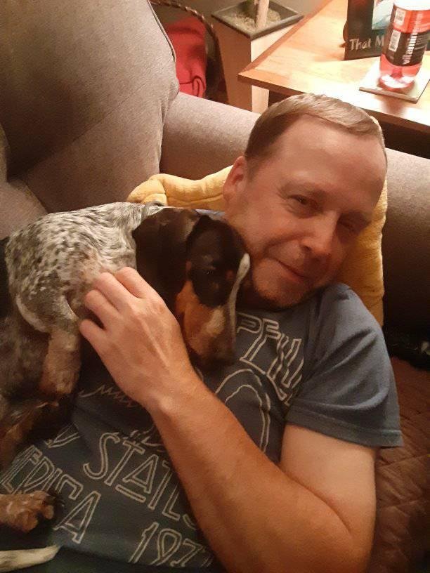 Dachshunds don't social distance.