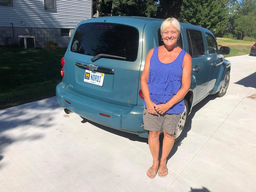 Today we sold Deb’s 2007 HHR. She was driving this cute little SUV when we first met not long after she bought it new. After many enjoyable and mostly trouble-free miles it’s now with a new owner. We’re saddened at its depa