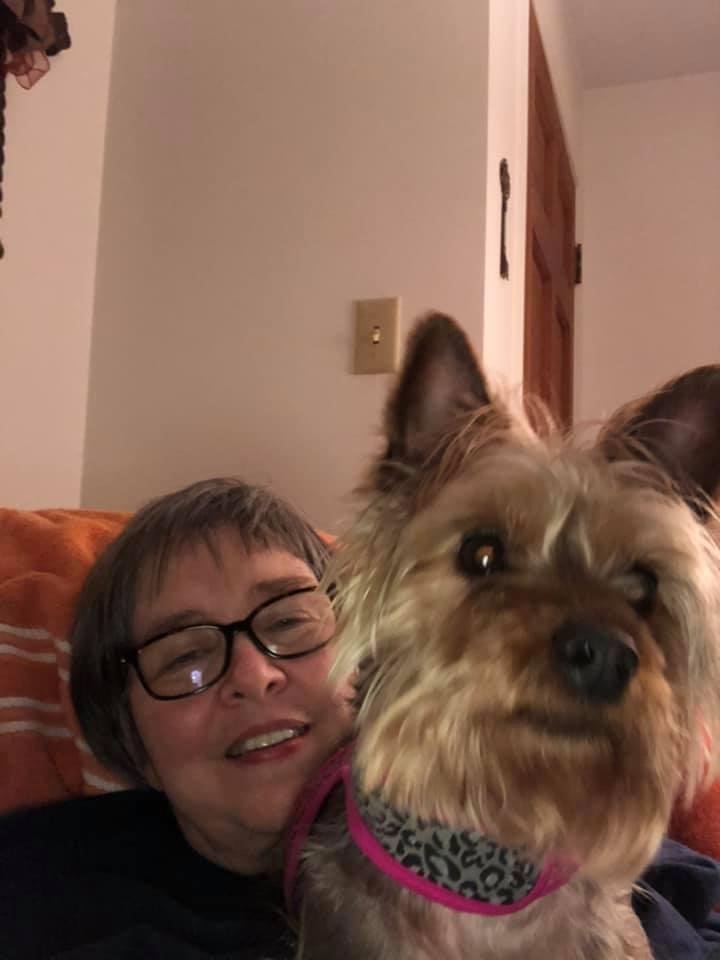 Gotta puppy on my shoulder...