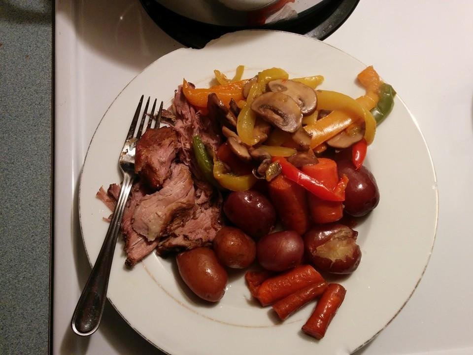 Made dinner and I was the only one to eat:( was great pork roast with potatoes and carrots. The life of a single man.
