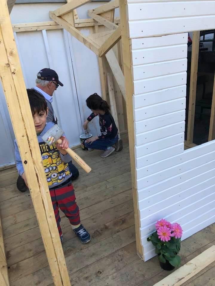 The builder is behind schedule so he brought the whole construction crew today. As the delay is their fault, no overtime pay!