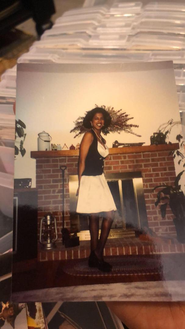 Julie Vass' album, Mobile uploads