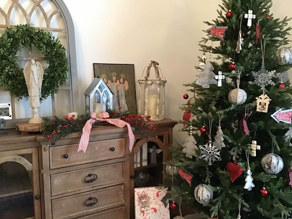 Merry Christmas to all of our family and friends wishing everyone Gods peace ❤️