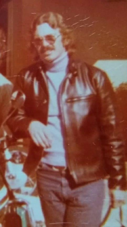 Talk about throwback Saturdays. Going through some old stuff and I found this picture of me in 1977. Leaning against my old Suzuki GT. No