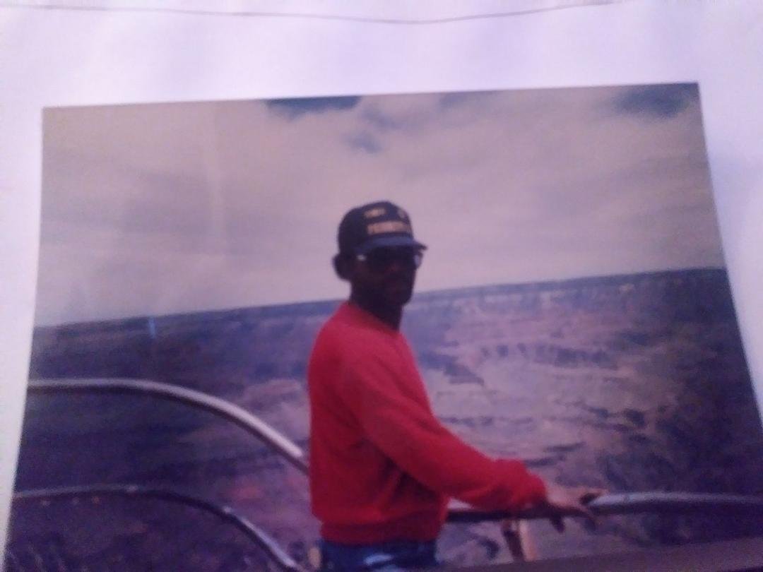 Yes it's me it 25 looking over the Grand Canyon wow that's a long time great fun though