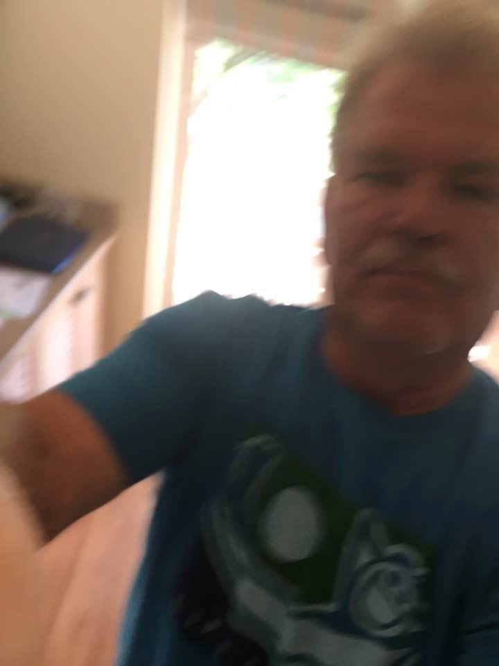 Trying to figure out new "smart-phone" duh!