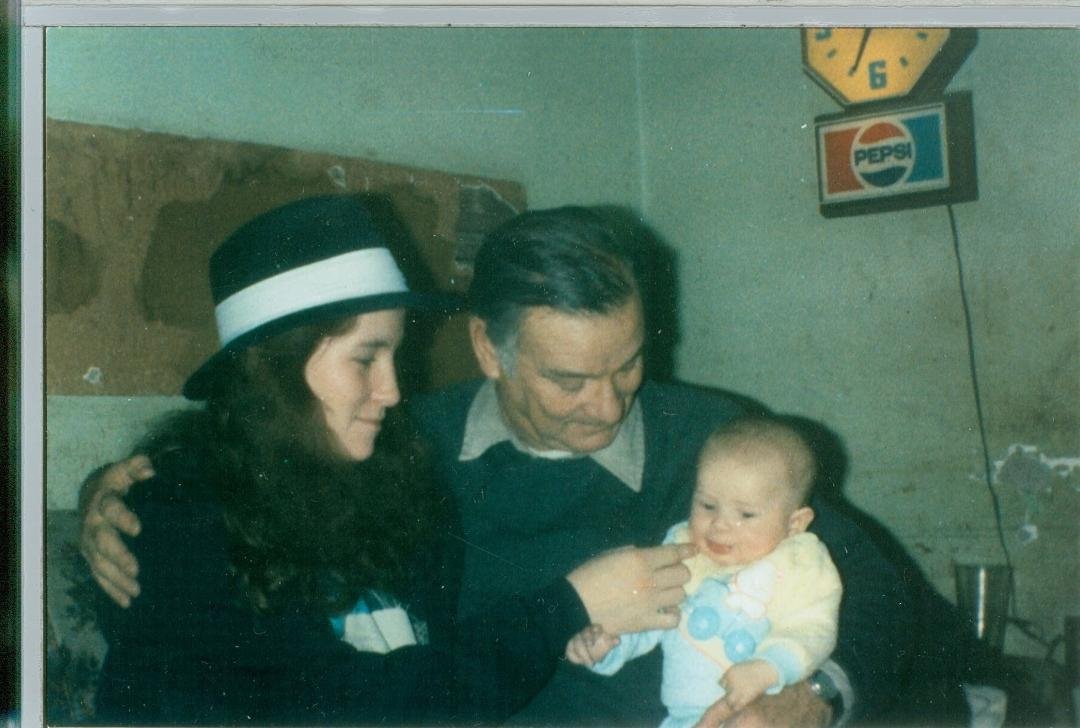 Here is a photo of Hub with his  daughter Navella, and her son.