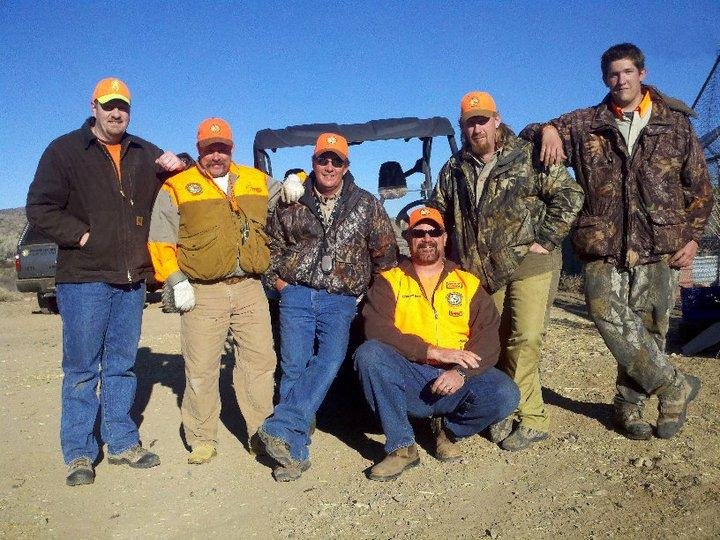 Great crew of bird handlers
2011 youth pheasant hunt