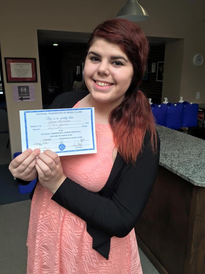 Congratulations to Jenna Lawrence for getting the highest rating (Superior) for her piano playing in the Denver South Festival! Great job Jenna!