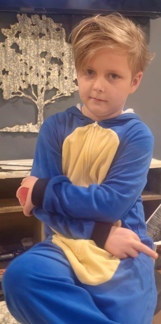 He posed for me, and the outcome, though unintentional, is quite amusing 🤣 Look for it 🧐🧐