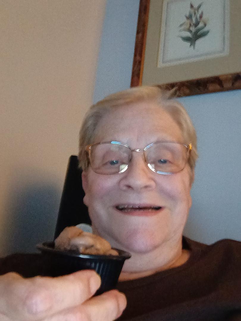 Frank asked me if I would like to have some ice cream and I said yes please a little one. And this is what he brought me that's about a tablespoon in there. Laughing out loud