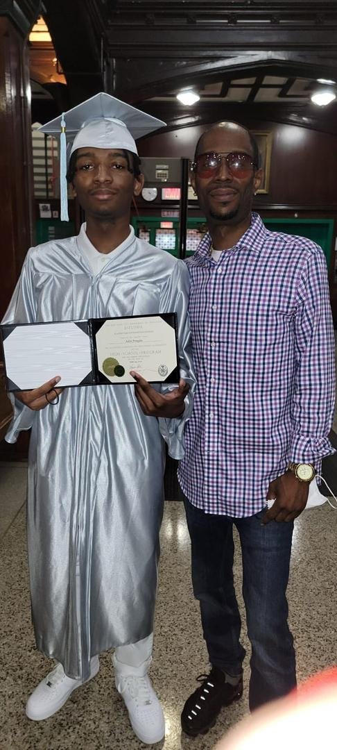 CONGRATULATIONS TO MY GRANDSON JALEN HE DID IT. HE GRADUATED TODAY 😘😘WE ARE SO PROUD OF HIM ♥️♥️♥️
