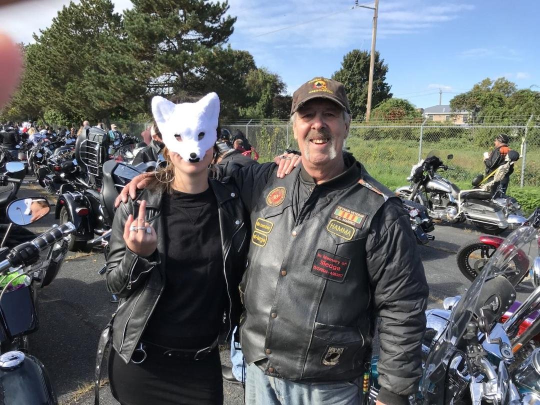 ME AND MY FINGER FOX DAUGHTER JESSTA-SALEM WITCH RUN