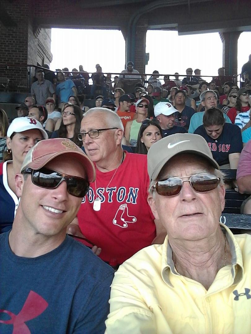 Haven't been to a Sox game in years. Fenway with my son Ryan, life is good and the beer and hotdog wasn't bad either.