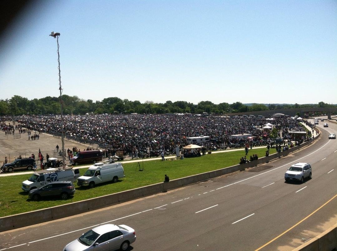 Me and 400,000 my biker friends @ Rolling Thunder pentagon