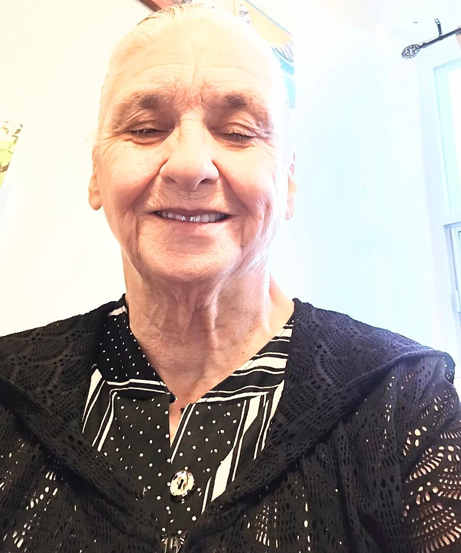 Catherine Reddon's album, Mobile uploads